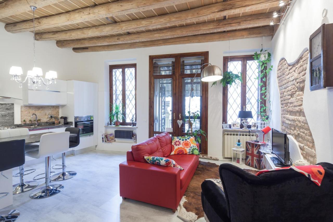 Apartamento Residenza Principe Amedeo Verona Exterior foto