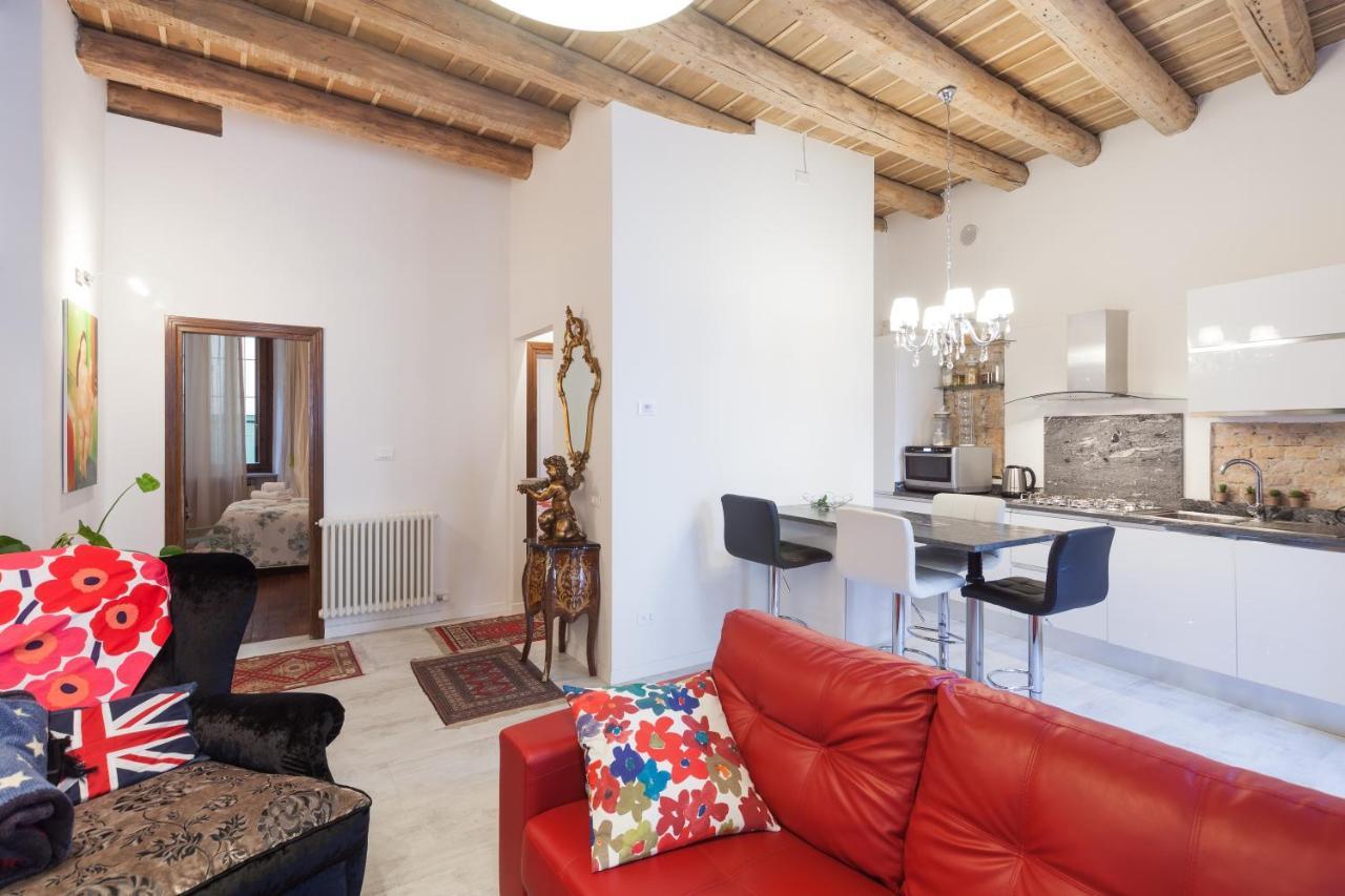 Apartamento Residenza Principe Amedeo Verona Exterior foto