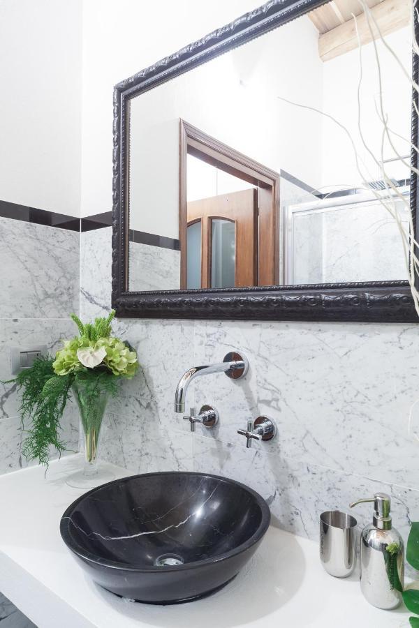 Apartamento Residenza Principe Amedeo Verona Exterior foto