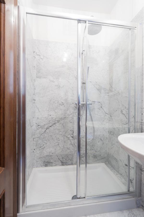Apartamento Residenza Principe Amedeo Verona Exterior foto