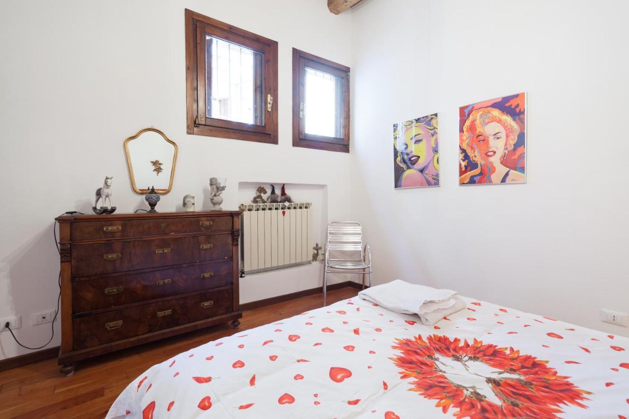 Apartamento Residenza Principe Amedeo Verona Exterior foto