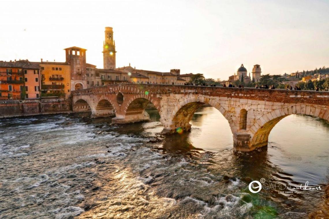 Apartamento Residenza Principe Amedeo Verona Exterior foto